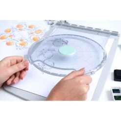 Sizzix Stamp And Spin Accessory Tool 666614 -Simon Says Stamp 0002243155