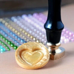 Honey Bee Heart Frame Wax Stamper Hbtl-ws-htfr* -Simon Says Stamp 18 650x650 crop center 8401178d 0139 4fad 8c0b bf4603c7efbe