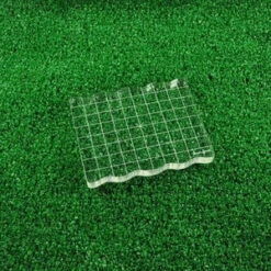 Lawn Fawn 4 X 5 Inch Acrylic RECTANGLE Grip Block With Grid