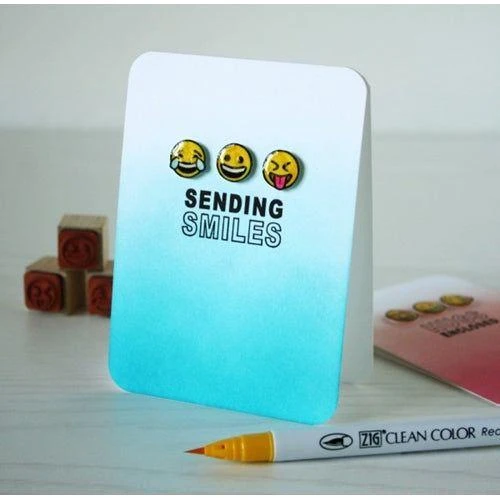 Ranger Glossy Accents Glue Dimensional Adhesive GAC17042 4 Ranger Glossy Accents Glue Dimensional Adhesive GAC17042 - Image 2