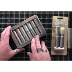 Tim Holtz Distress Blending Brushes Ranger Tda62240 -Simon Says Stamp 1 396498 FS ALT0