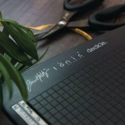 Tim Holtz Tonic Deckle Torn Edge Trimmer 3561e -Simon Says Stamp 1 459415 FS ALT1