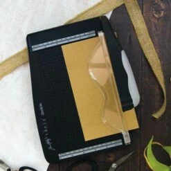 Tim Holtz Tonic Deckle Torn Edge Trimmer 3561e -Simon Says Stamp 1 459415 FS ALT15