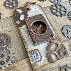 Tim Holtz Sizzix CIRCUIT 3D Texture Fades Embossing Folder 665372 16 Tim Holtz Sizzix CIRCUIT 3D Texture Fades Embossing Folder 665372 -Simon Says Stamp 1 493271 FS alt6