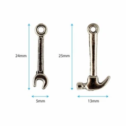 Craft Consortium Made By Elves Metal Charms TOOLS Ccmchrm028 -Simon Says Stamp 1 508609 FS alt2