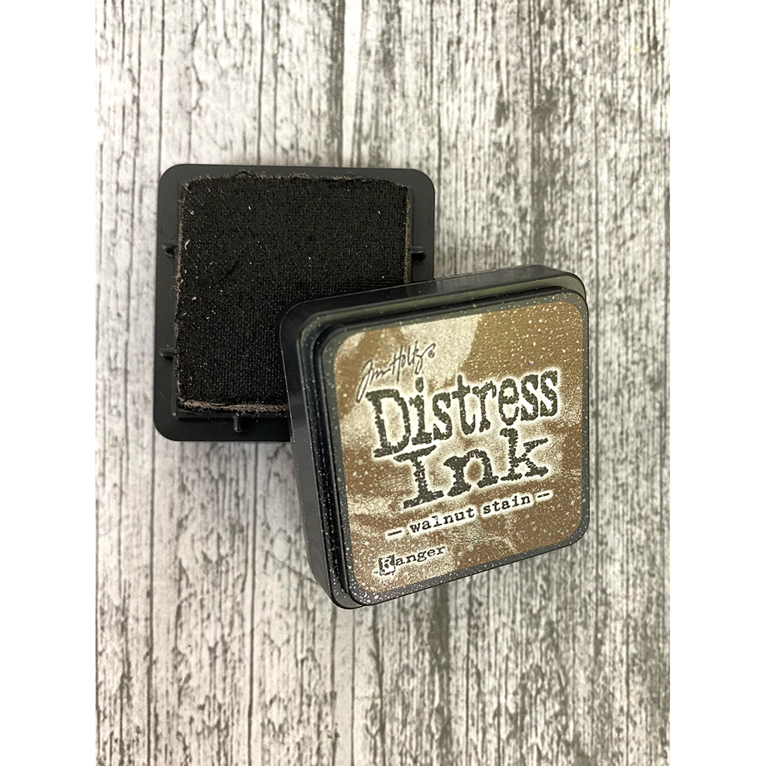 Tim Holtz Distress Mini Ink Pad Walnut Stain Ranger TDP40279 4 Tim Holtz Distress Mini Ink Pad Walnut Stain Ranger TDP40279 - Image 2