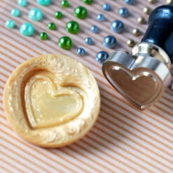 Honey Bee Heart Frame Wax Stamper Hbtl-ws-htfr* -Simon Says Stamp 20 650x650 crop center 2d9114f8 be7b 49cb 8adc e9f63ea3cd95