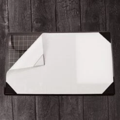 Tim Holtz Tonic Media Surface Mat 4497e -Simon Says Stamp 4497E BEAUTY CMYK 2000