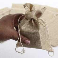 Various Burlap Favor Bags 4342nt 7 Various Burlap Favor Bags 4342nt -Simon Says Stamp Burlap Favor Bags 4342nt in use