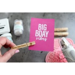 Simon Says Stamp Embossing Clothespins Protect St0139 Dear Friend -Simon Says Stamp ClothespinsCZ2 e976514f 1af2 4eff 9558 e5e9511b6559