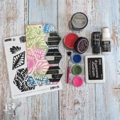 Ranger Dylusions London Blue Dyamond Dust Dym83825 -Simon Says Stamp Dylusions Delighted By Dyamonds Tag by Denise Lush beautyimage 0b78b81e d5e2 408e ac11 cc4c66ca251e