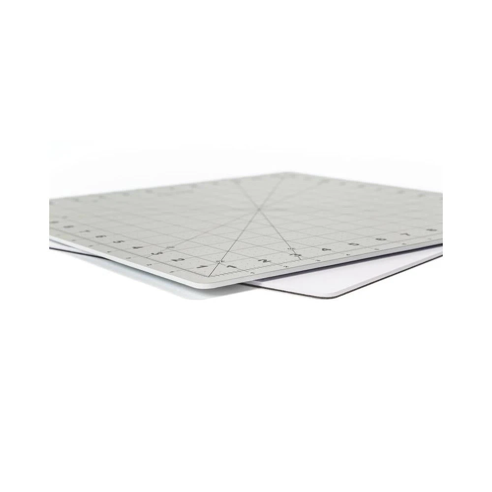 Fiskars Self-Healing 14x14 Rotating Cutting Mat 1065502 5 Fiskars Self-Healing 14x14 Rotating Cutting Mat 1065502 - Image 3
