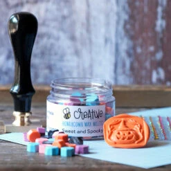 Honey Bee Sweet And Spooky Wax Melts Hbtl-wax25* 14 Honey Bee Sweet And Spooky Wax Melts Hbtl-wax25* -Simon Says Stamp SWEET AND SPOOKY WAX MELTS 1 SQUARE