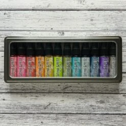 Tim Holtz Distress Spritz Storage Tin Tda87014 -Simon Says Stamp TDA87014 DistressSpritzStorageTin SpritzProductNotIncluded 03