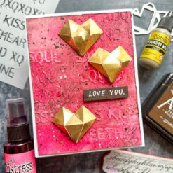 Tim Holtz Distress Oxide Spray Kitsch Flamingo Ranger Tso72652 -Simon Says Stamp cheiron hearts main 1 9ea43bf5 521f 41a4 8edd 61d848f6b267